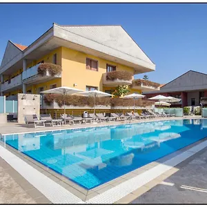 4* Hotel apartamentowy Catania Hills